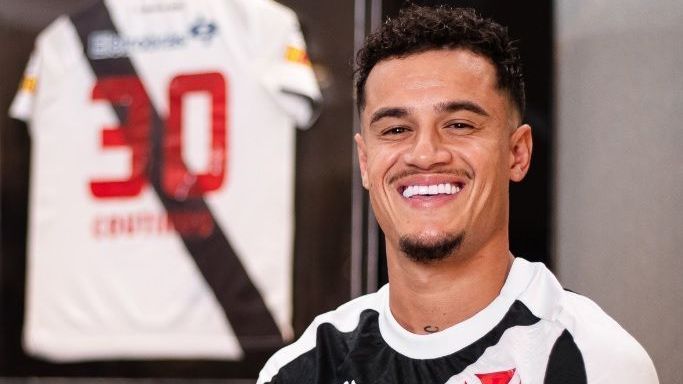 Coutinho é apresentado e revela principal motivo para retorno ao Vasco