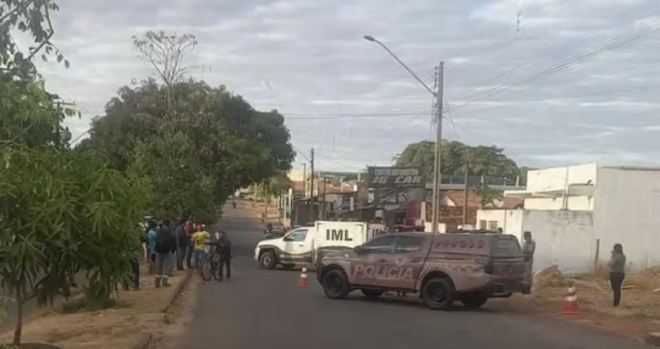 Madrugada sangrenta no Aureny III tem dois assassinatos a tiros