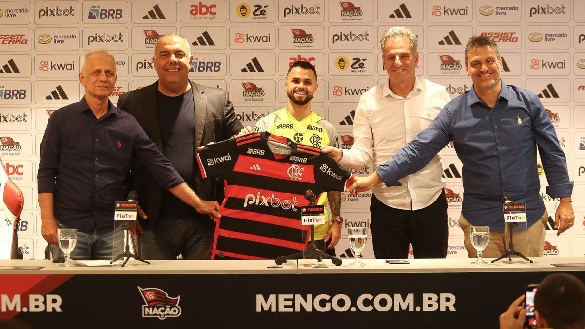 Alcaraz, Wesley, Fabrício Bruno e mais: Braz atualiza mercado do Flamengo