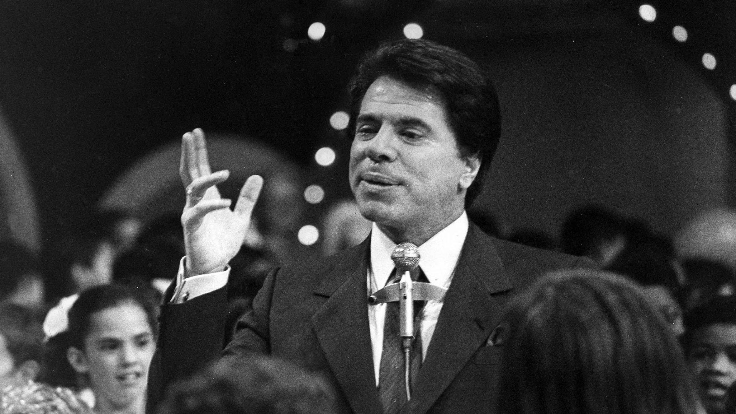 Saiba para que time torcia Silvio Santos, que morreu aos 93 anos