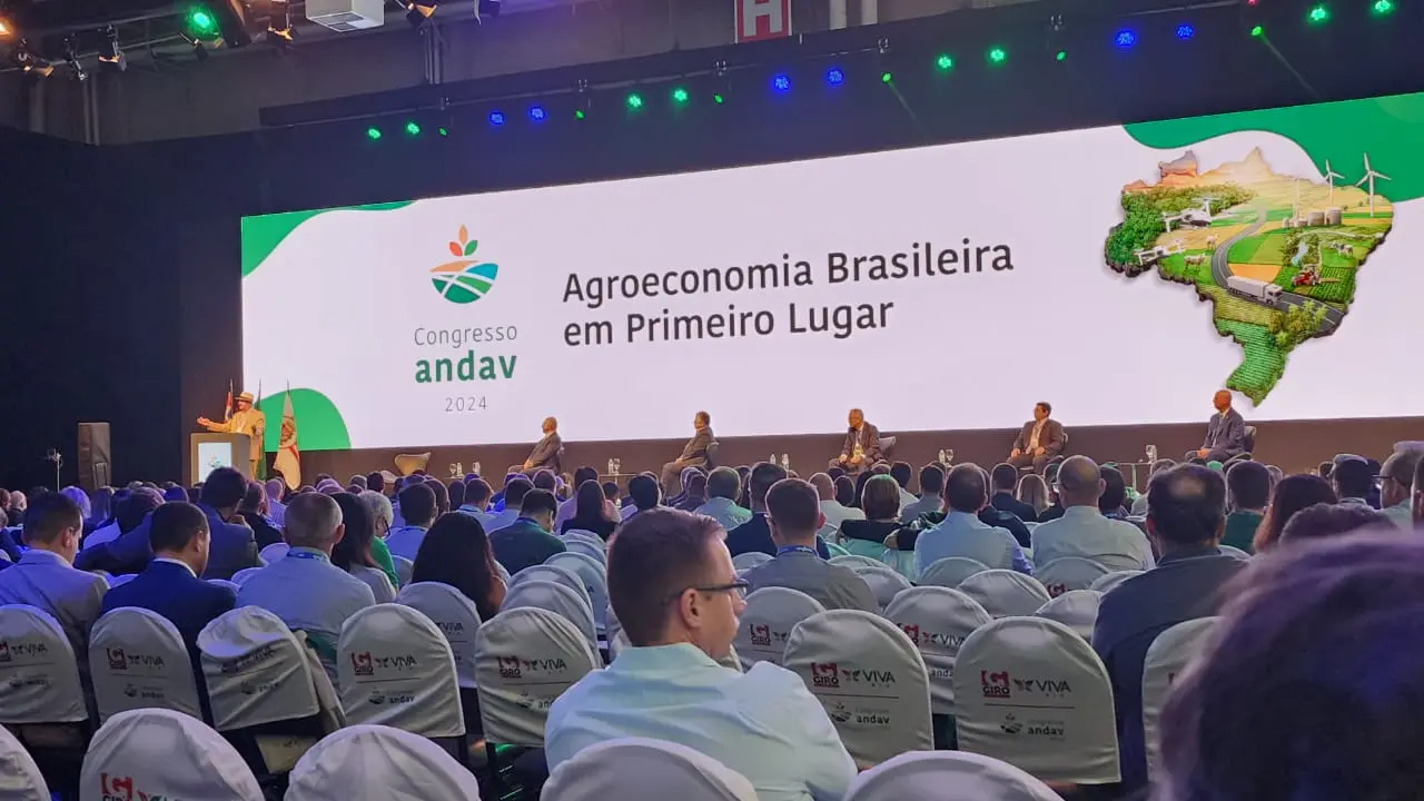 Agência de Defesa Agropecuária aprimora conhecimento com a participação em eventos do setor agropecuário em São Paulo