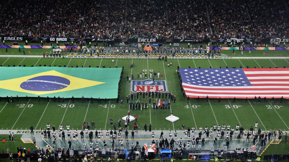 Estreia da NFL no Brasil movimenta milhões; saiba quanto