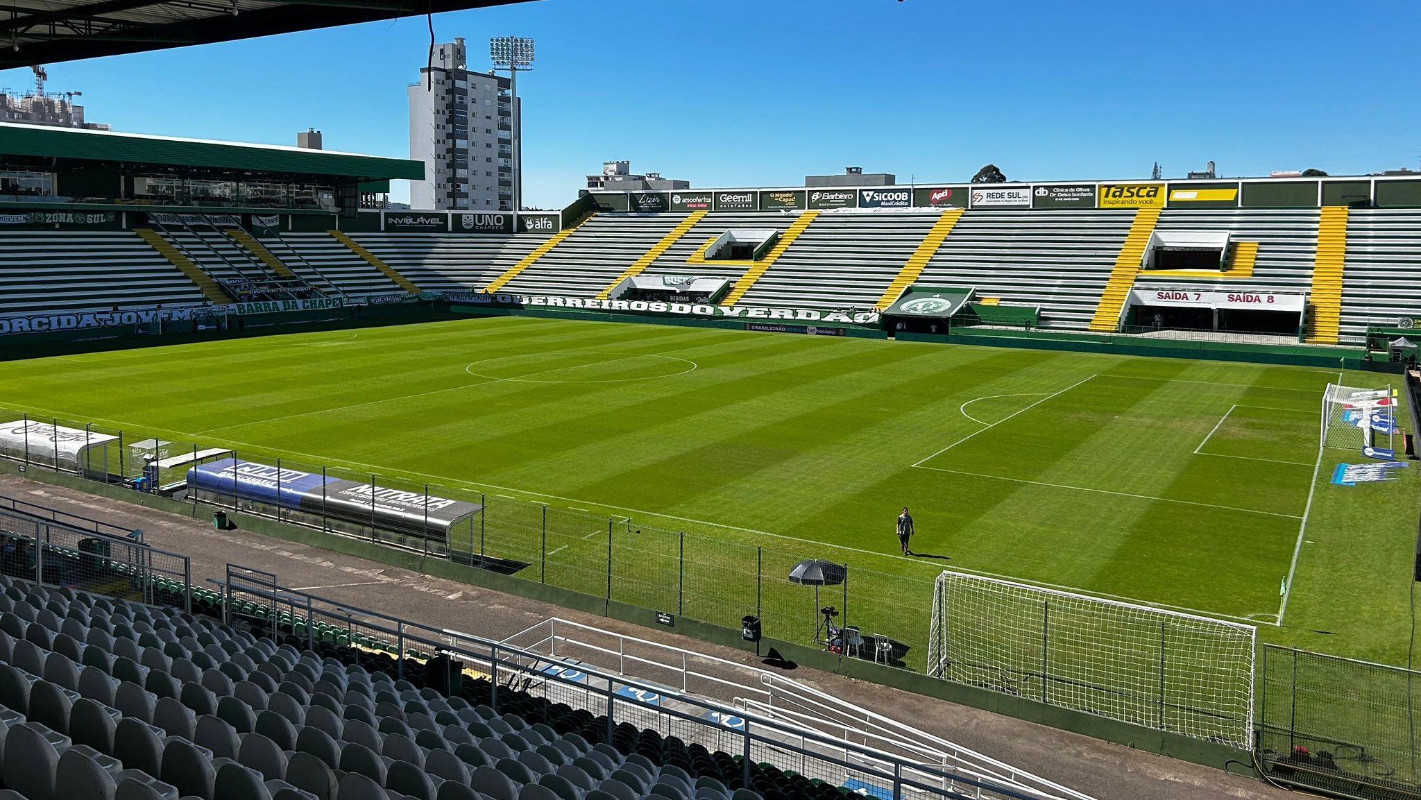 Chapecoense x Ceará: horário e onde assistir ao jogo da Série B