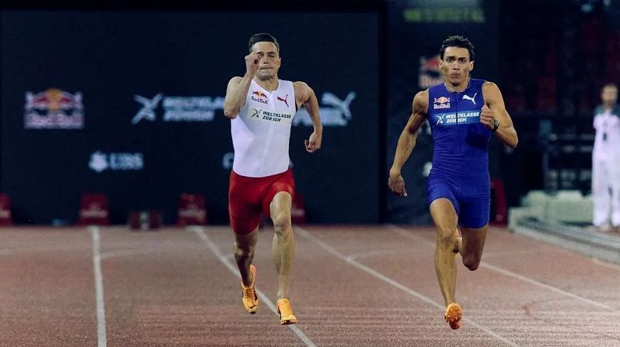 Duplantis, do salto com vara, vence campeão olímpico em prova de 100m rasos