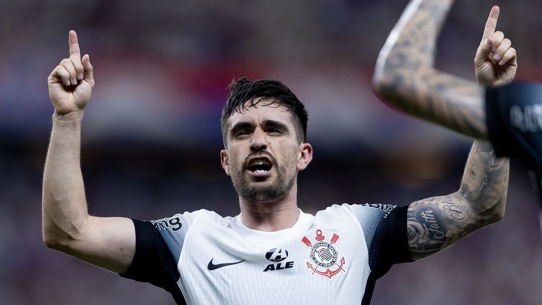 “Quero ganhar mais minutos“: autor de gol, Coronado pede espaço no Corinthians