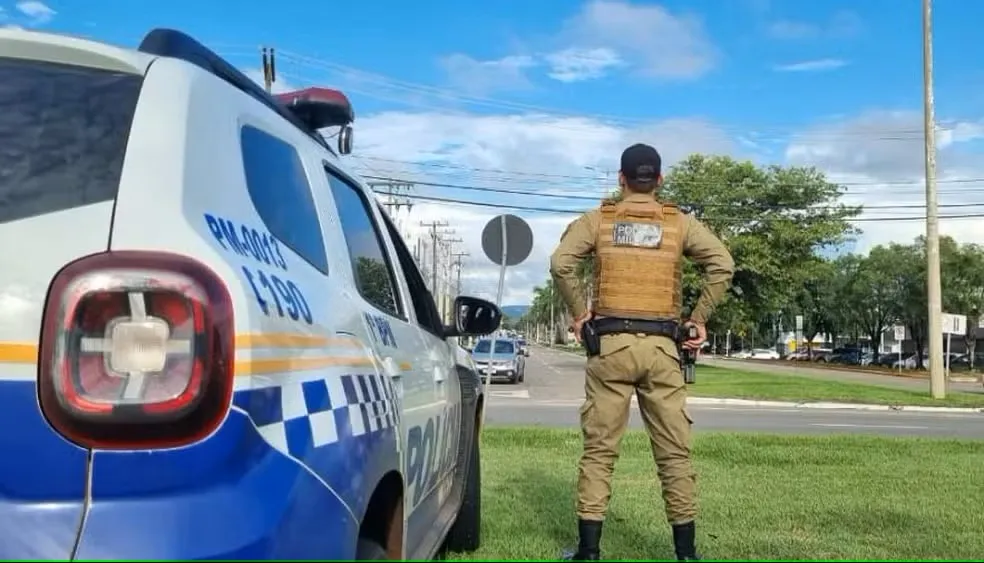 Mistério na Aureny III: Polícia investiga assassinato de homem encontrado morto em kitnet