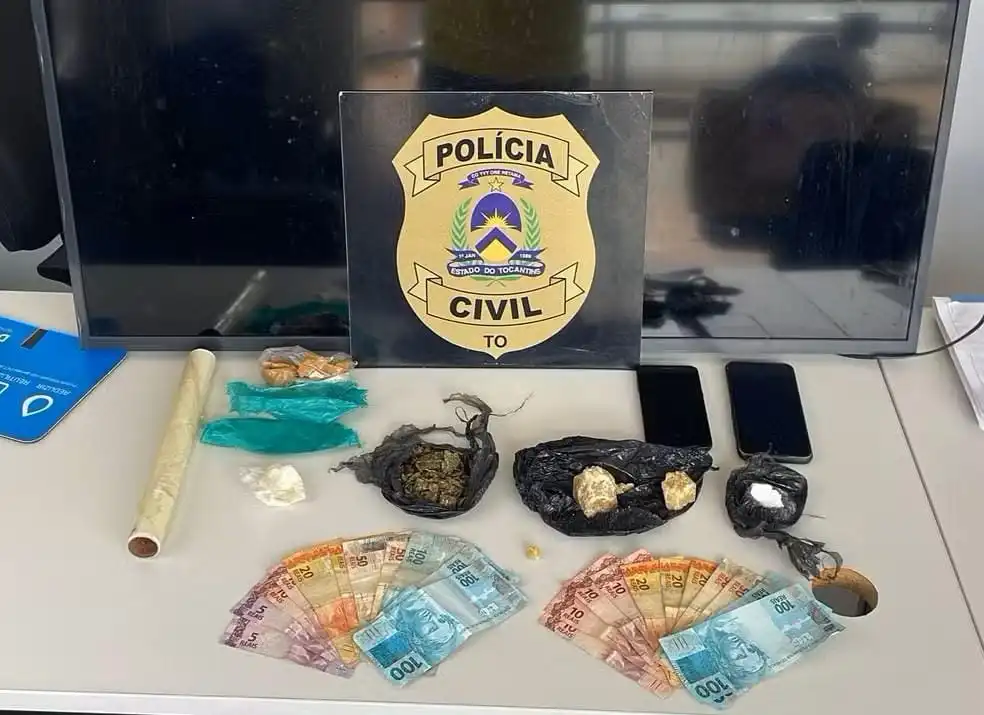 Cadeirante é preso por tráfico de drogas e tenta esconder pedras de crack na fralda geriátrica, diz polícia