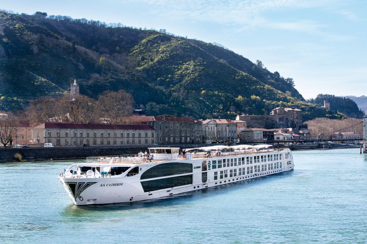 Cruzeiro fluvial só para mulheres zarpa em 2025 na França