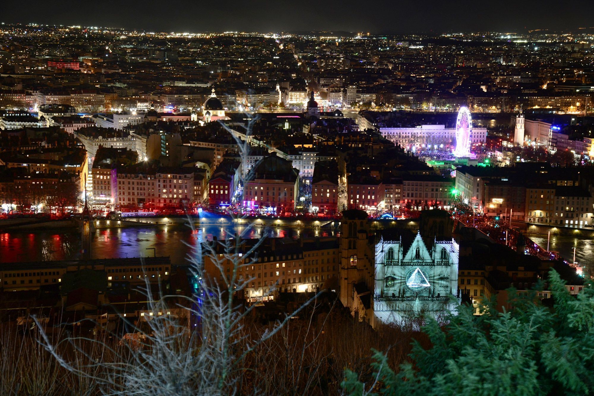 Conheça o ‘Festival das Luzes’ de Lyon, que acontece desde 1852 na França