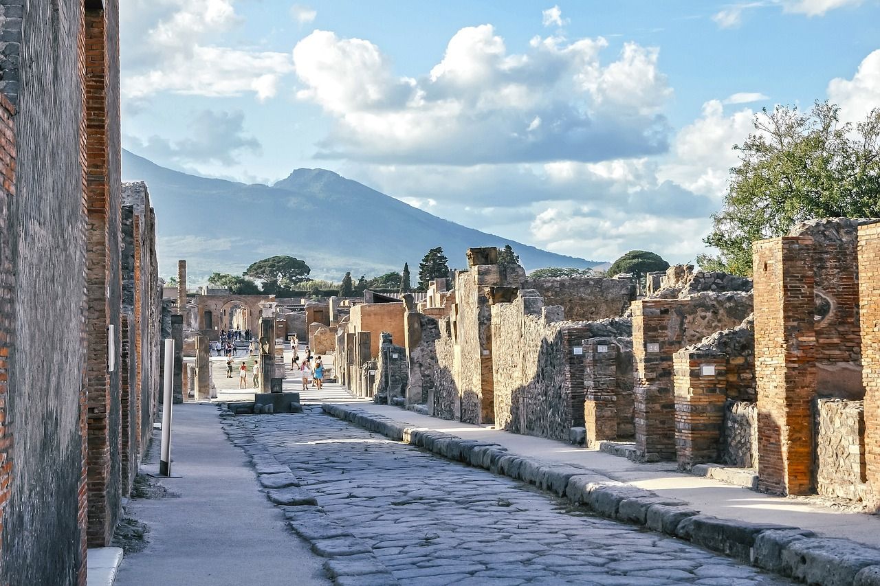 Pompeia limita número de visitantes para controlar turismo de massa